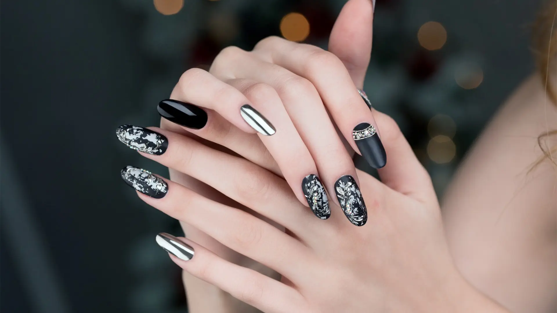 Şarkikaraağaç Protez Tırnak